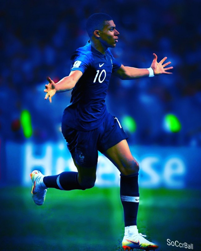 “挪威重炮手”里瑟在利物浦曾穿6号，如今凯尔凯兹接过6号（利物浦6号易主：从“挪威重炮手”里瑟到凯尔凯兹）