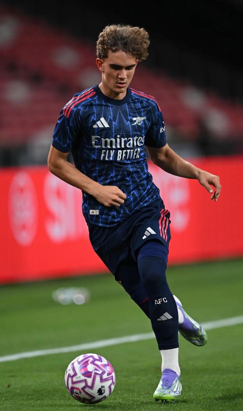 迪卡尼奥：尤文球员不是斯帕莱蒂挑的，他得研究哪些人能信任（迪卡尼奥：尤文球员并非斯帕莱蒂所选，他需评估谁值得信赖）