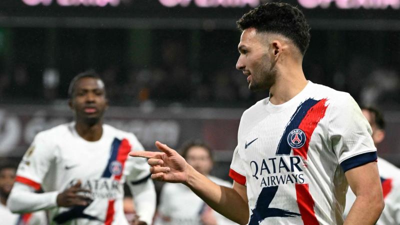 “苏超”决赛进行在即，人民海军泰州舰、南通舰为主队加油（“苏超”决赛在即，人民海军泰州舰、南通舰为主队助威）