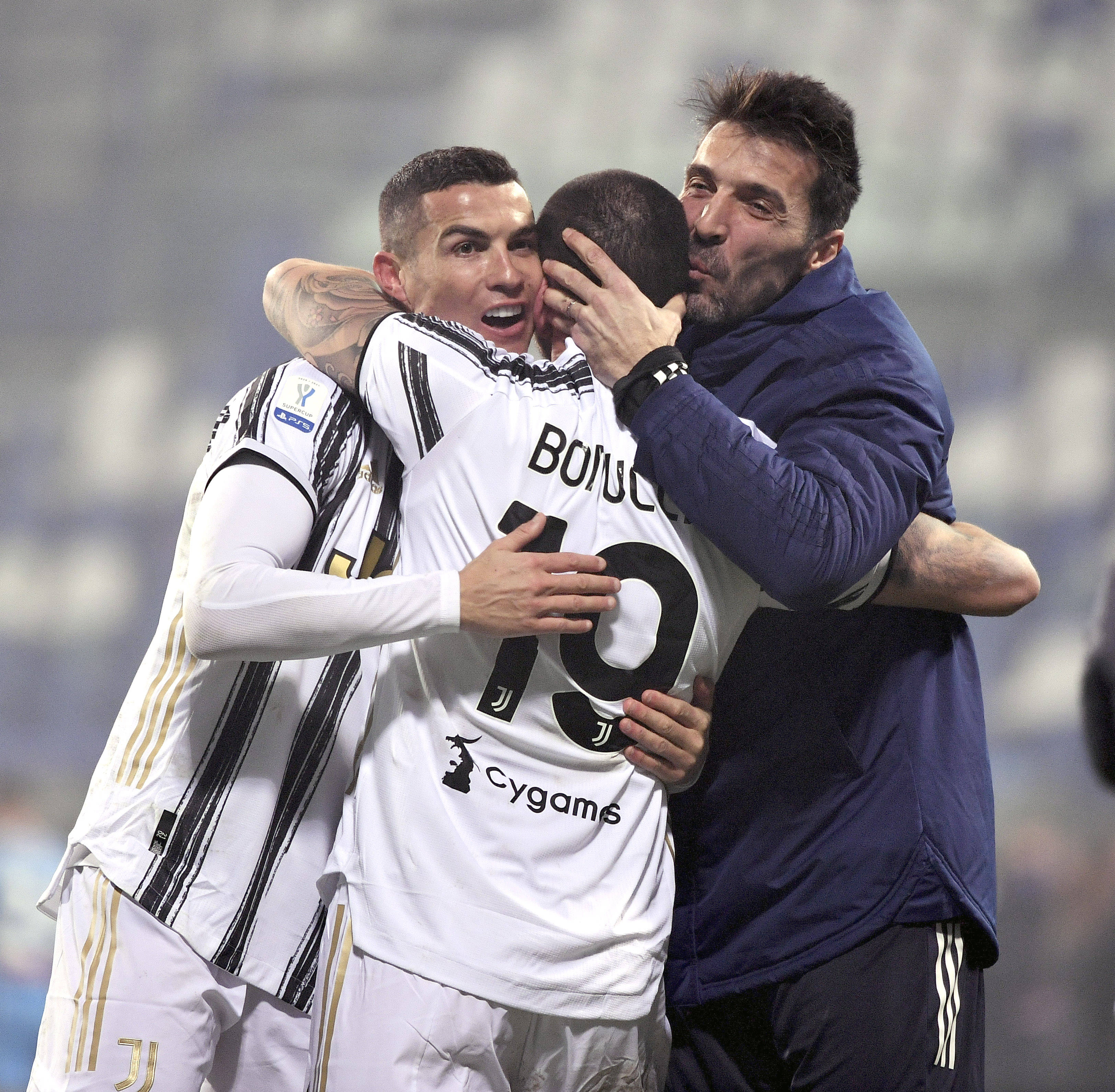 篮球裁判规则五大误区（篮球判罚规则的五个常见误区）