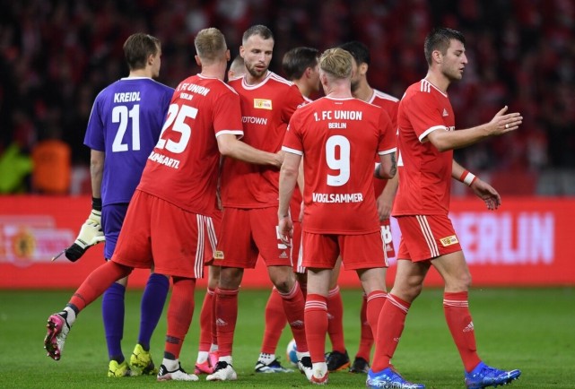 热刺锋线组合火力全开（热刺锋线组合全面爆发）