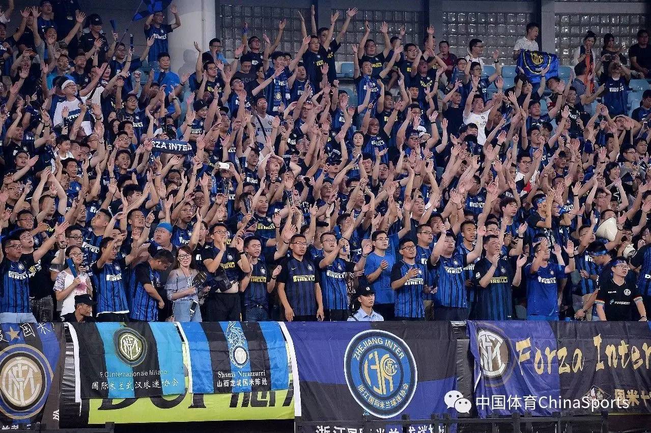 2.53米，麦克托米奈创下倒钩射门脚尖高度新的世界纪录（2.53米！麦克托米奈倒钩脚尖高度刷新世界纪录）