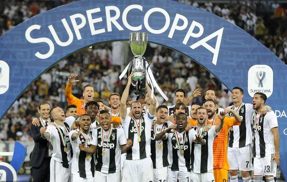 小法：我非常看好国米的路易斯-恩里克，去年还曾尝试签下他（法布雷加斯：非常看好国米的路易斯-恩里克，去年曾试图签下他）