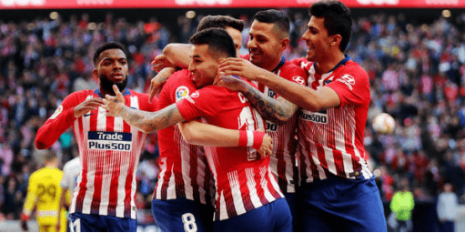 詹姆斯这项数据居然断崖式领先！（詹姆斯这项数据领先幅度堪称断层！）